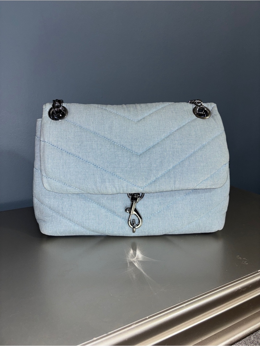 Rebecca Minkoff Edie Maxi Shoulder Bag - Picture 2 of 5